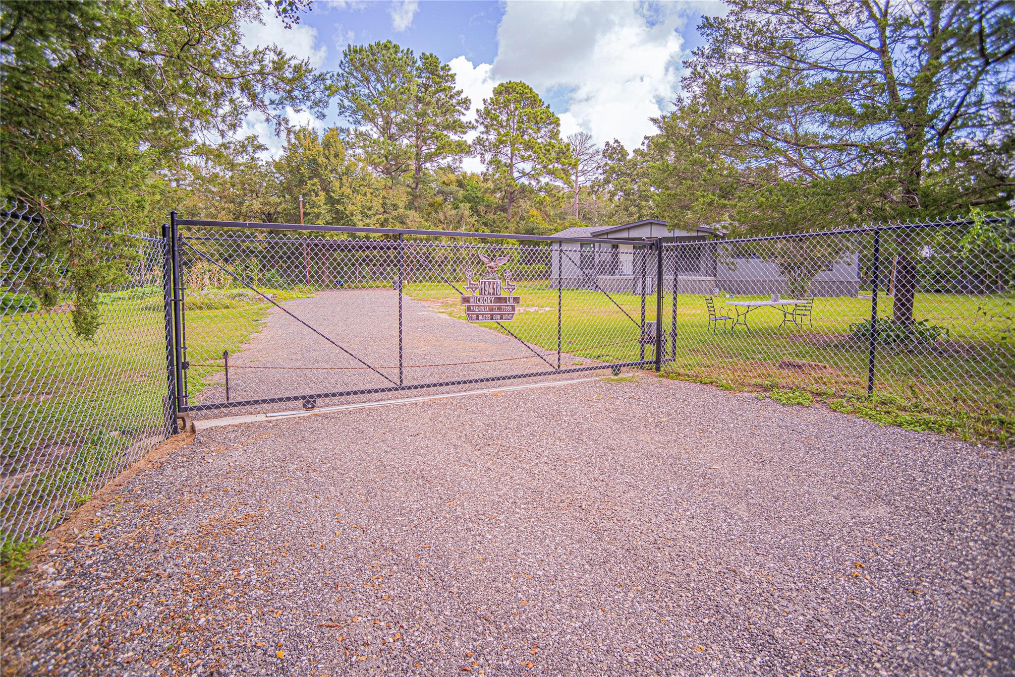 19418 Hickory Lane