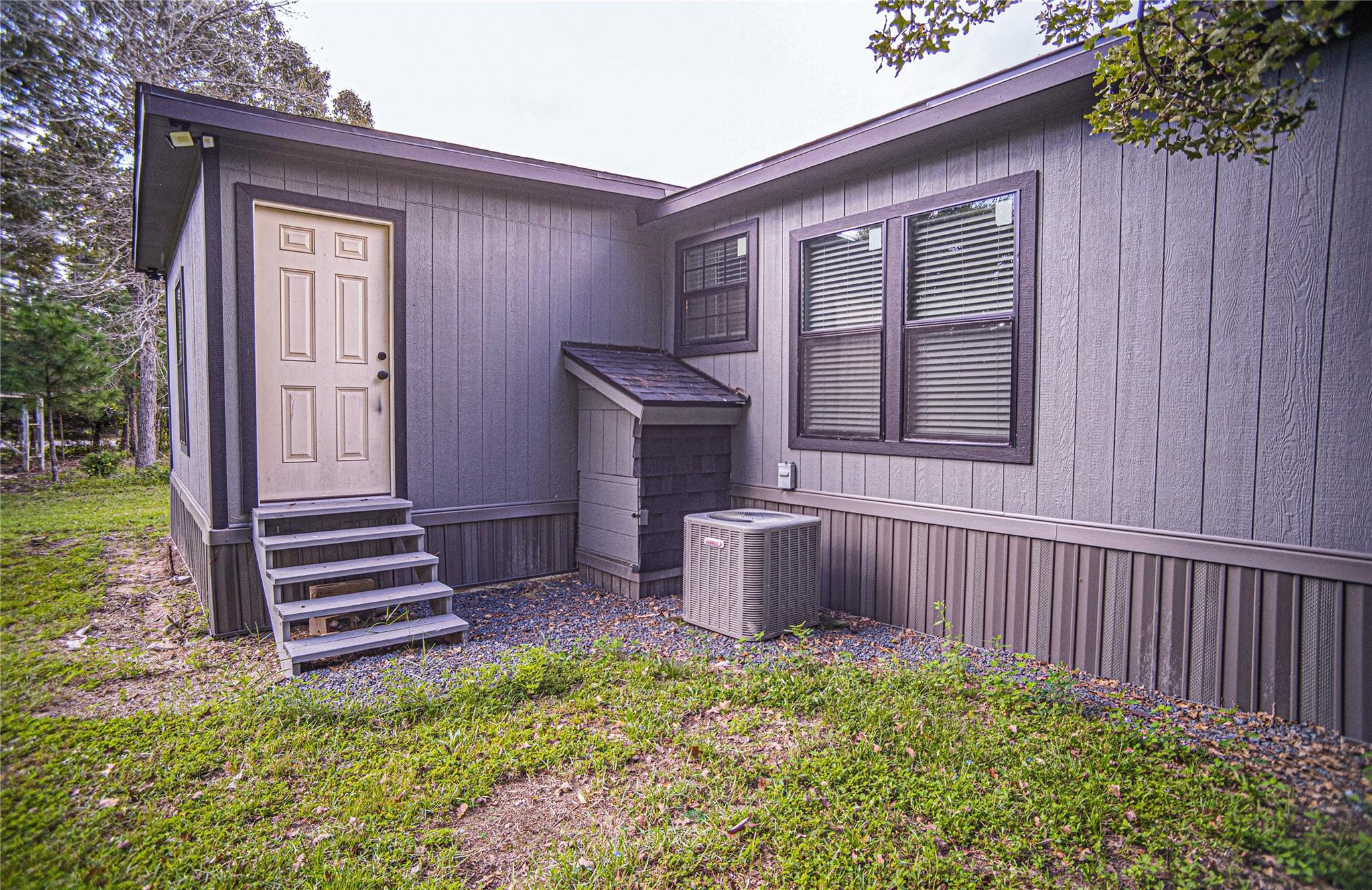 19418 Hickory Lane