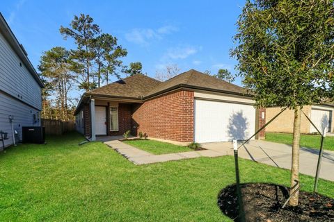 Photo of 2720 Atlas Drive, Conroe, TX 77301 (MLS # 20539140)
