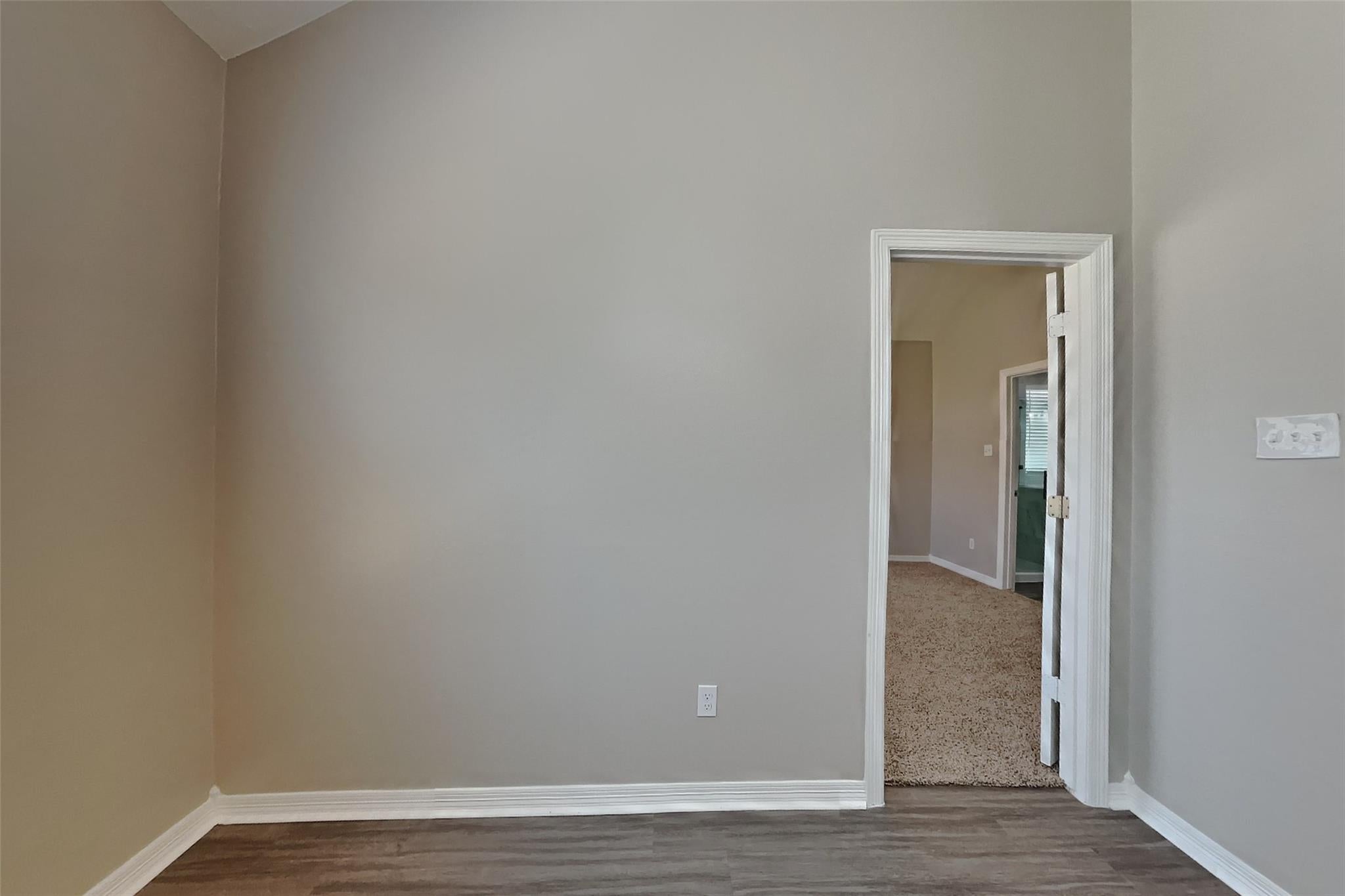 5219 Whitebridge Lane