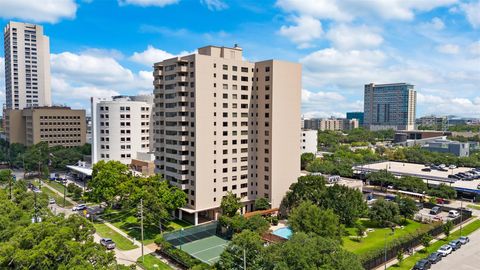 Photo of 1400 Hermann Drive #11E, Houston, TX 77004 (MLS # 17297052)