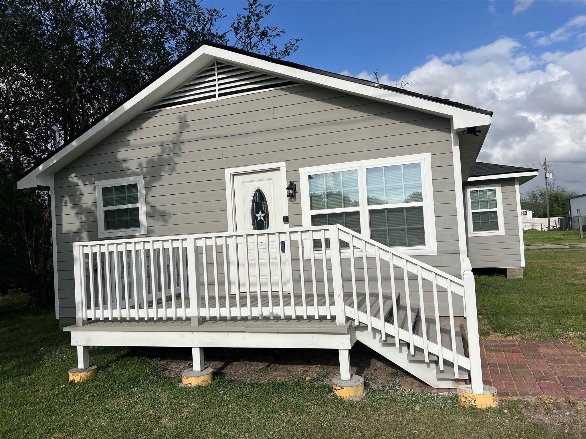 2623 Morning Glory Drive
