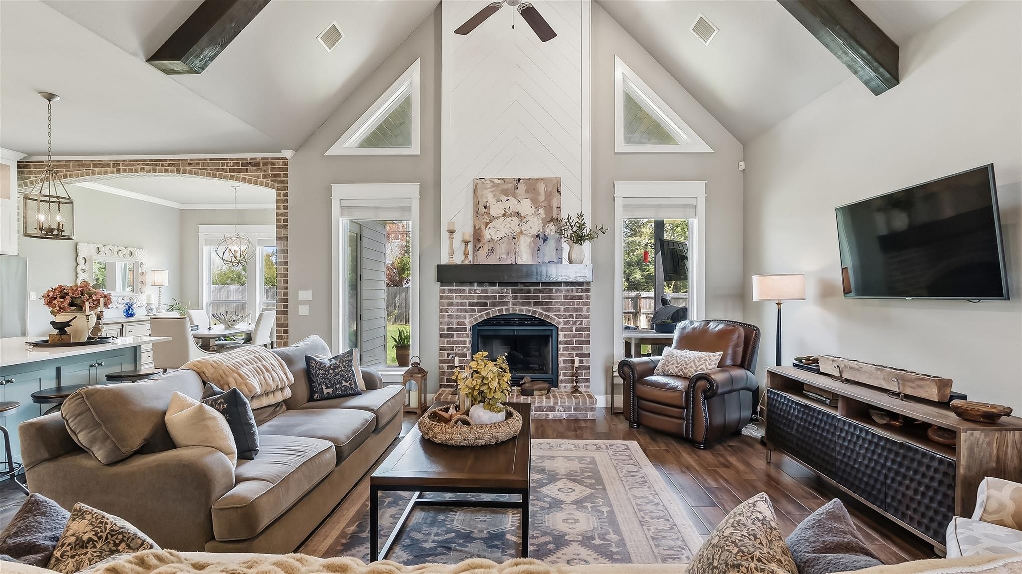 4829 Coopers Hawk Drive