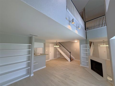Photo of 2120 El Paseo Street #705, Houston, TX 77054 (MLS # 94864549)