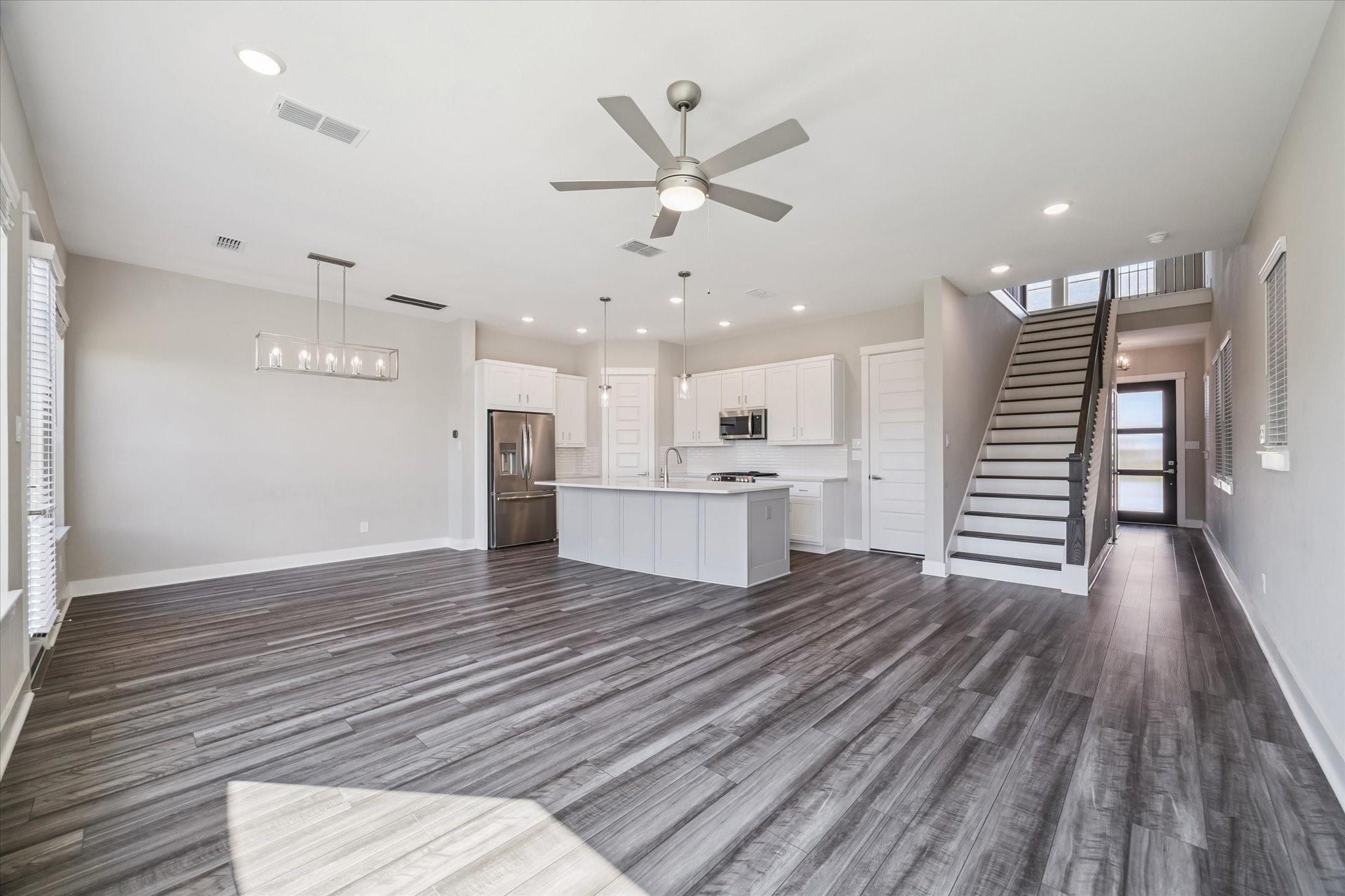 10961 Hewitt Cliff Lane