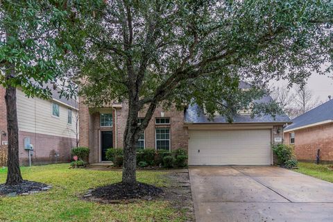 Photo of 5601 Savannah Woods Lane, Rosharon, TX 77583 (MLS # 69675293)