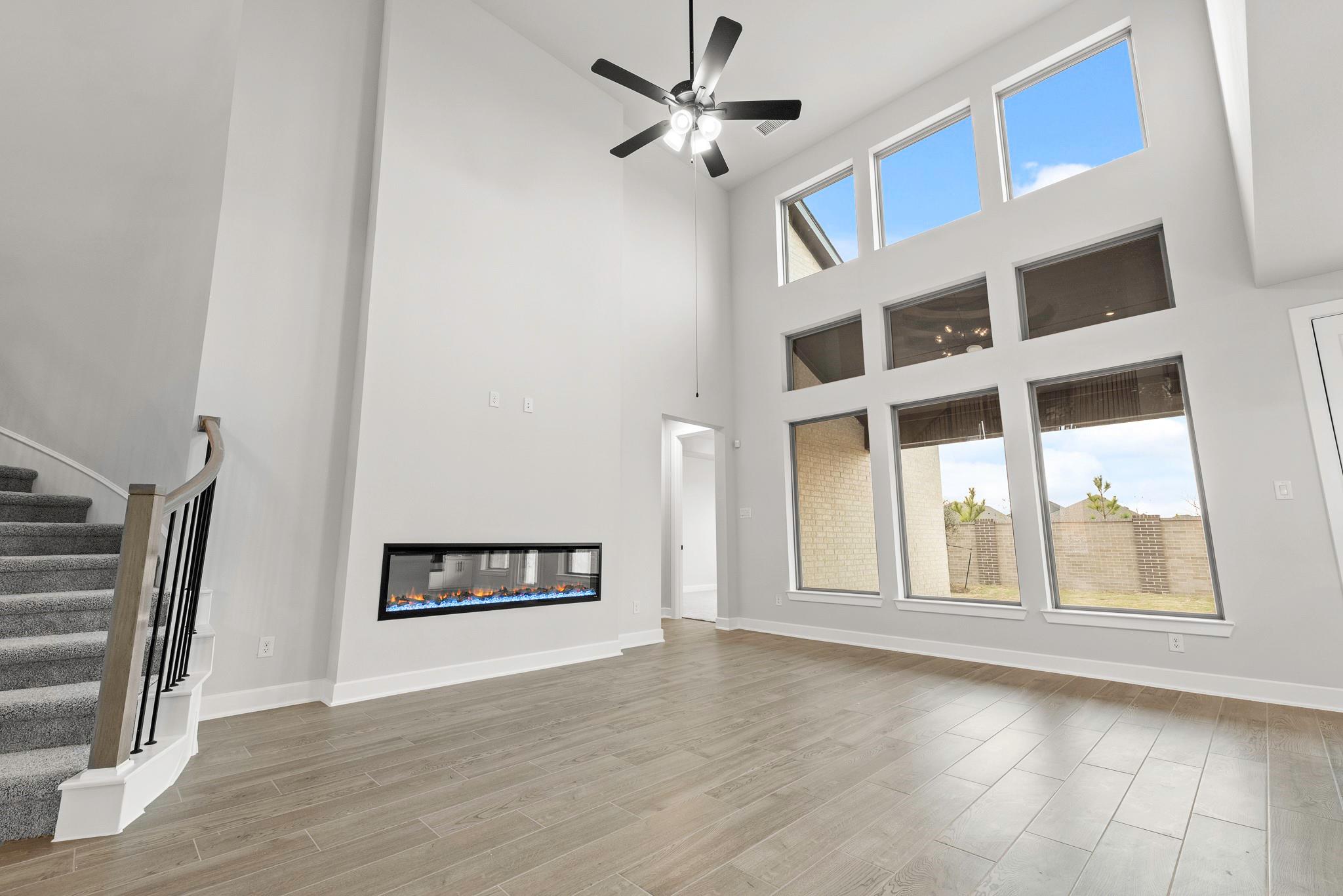 8411 Blue Spectrum Lane