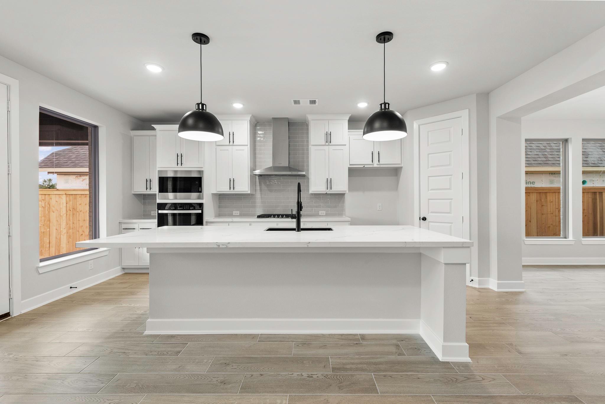 8411 Blue Spectrum Lane