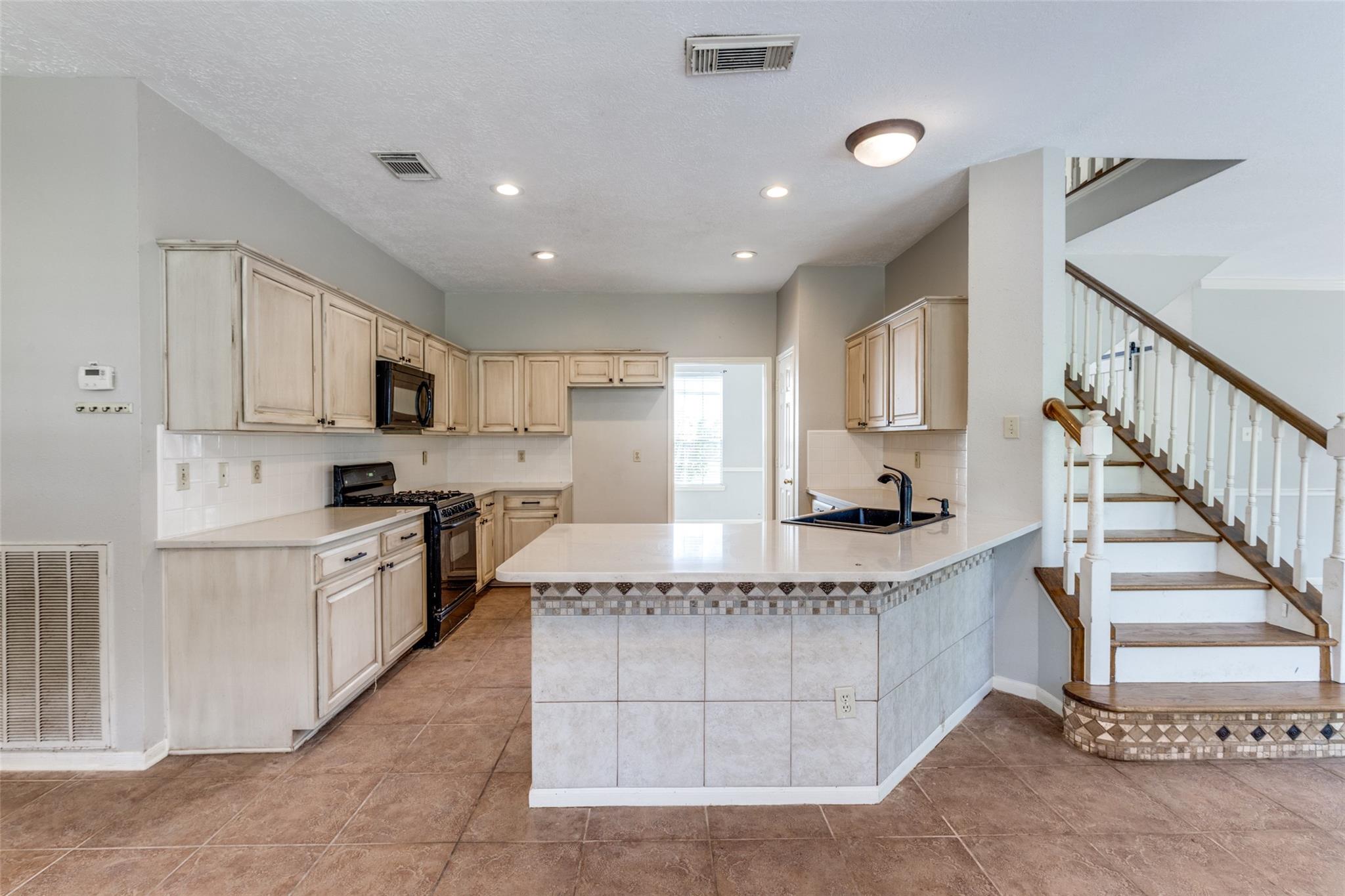 515 Brompton Lane