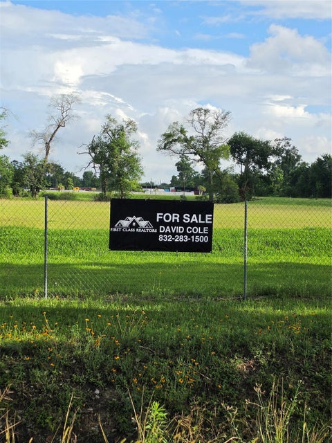 Photo of 8318 Dockal Road, Houston, TX 77028 (MLS # 17830609)