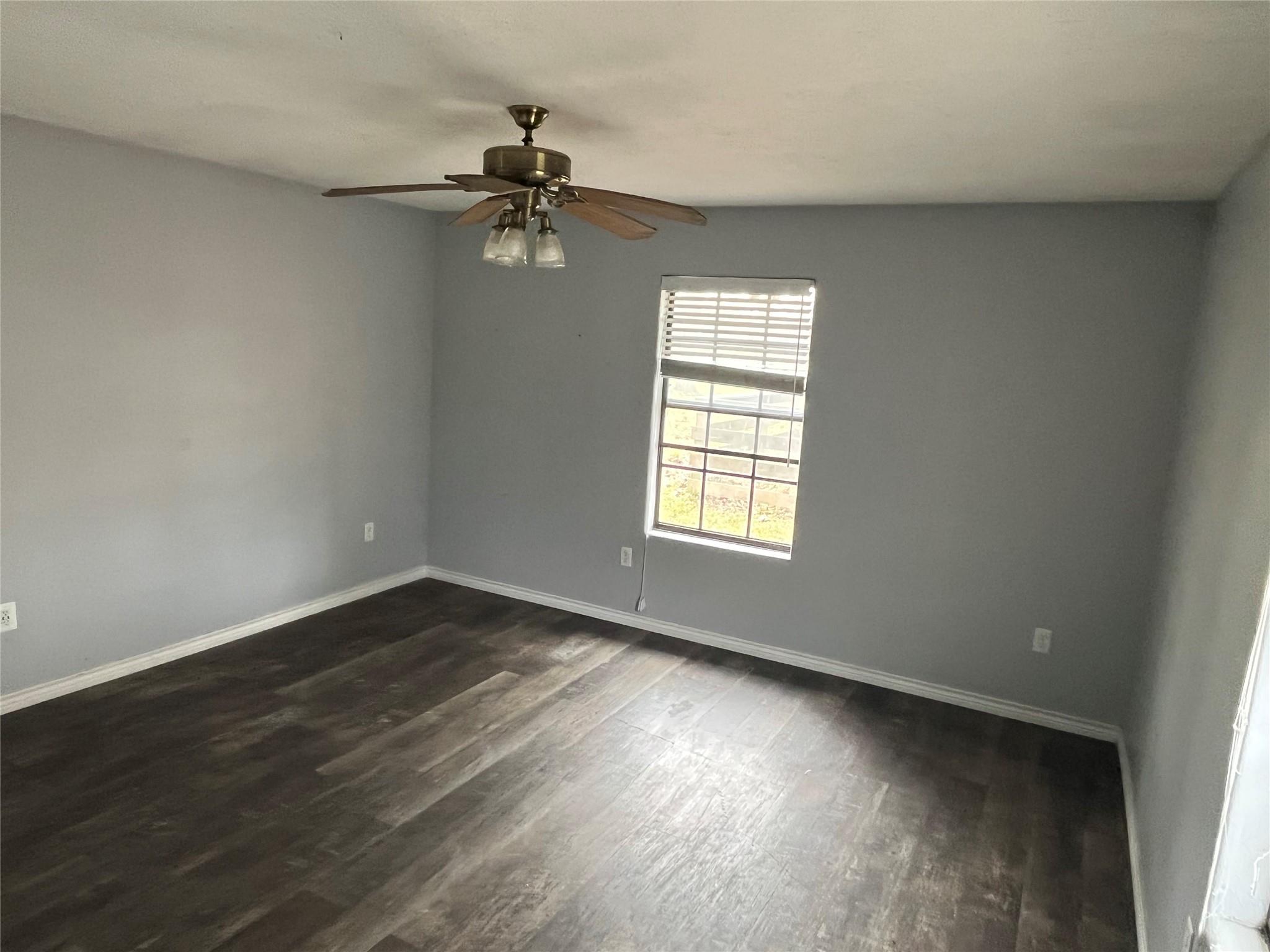 407 Branding Iron Circle