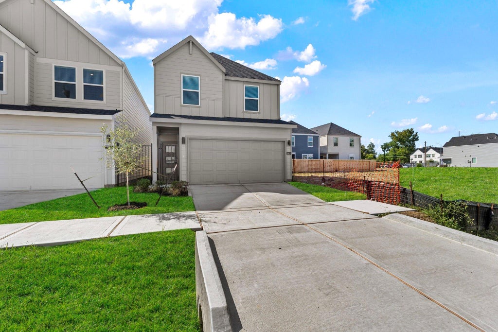 Photo of 5813 Burt Street, Houston, TX 77091 (MLS # 2873691)