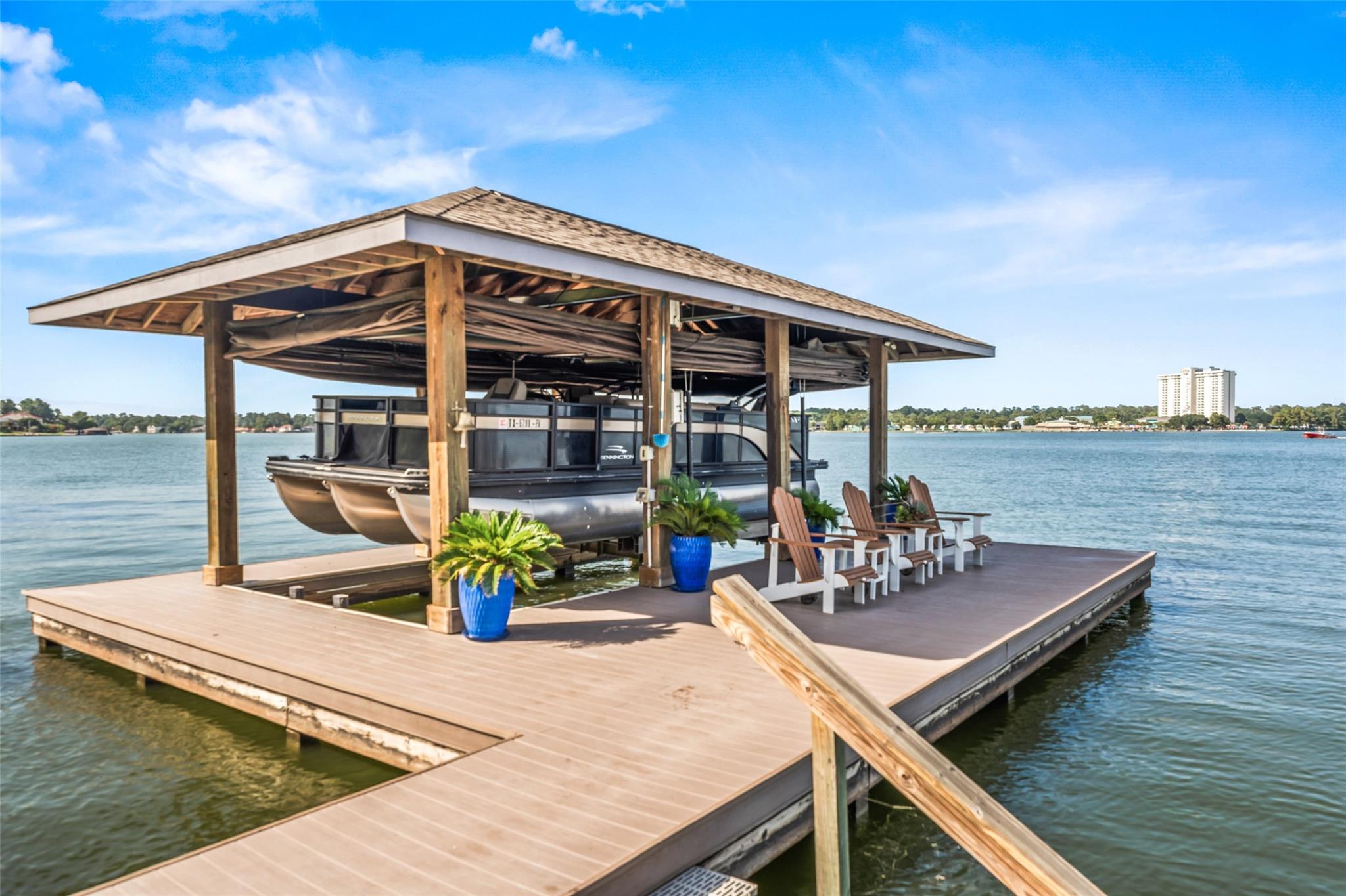 1034 Lake View Drive