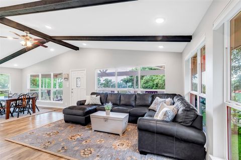 Photo of 671 Lakeview Harbor Hbr, Onalaska, TX 77360 (MLS # 10664100)