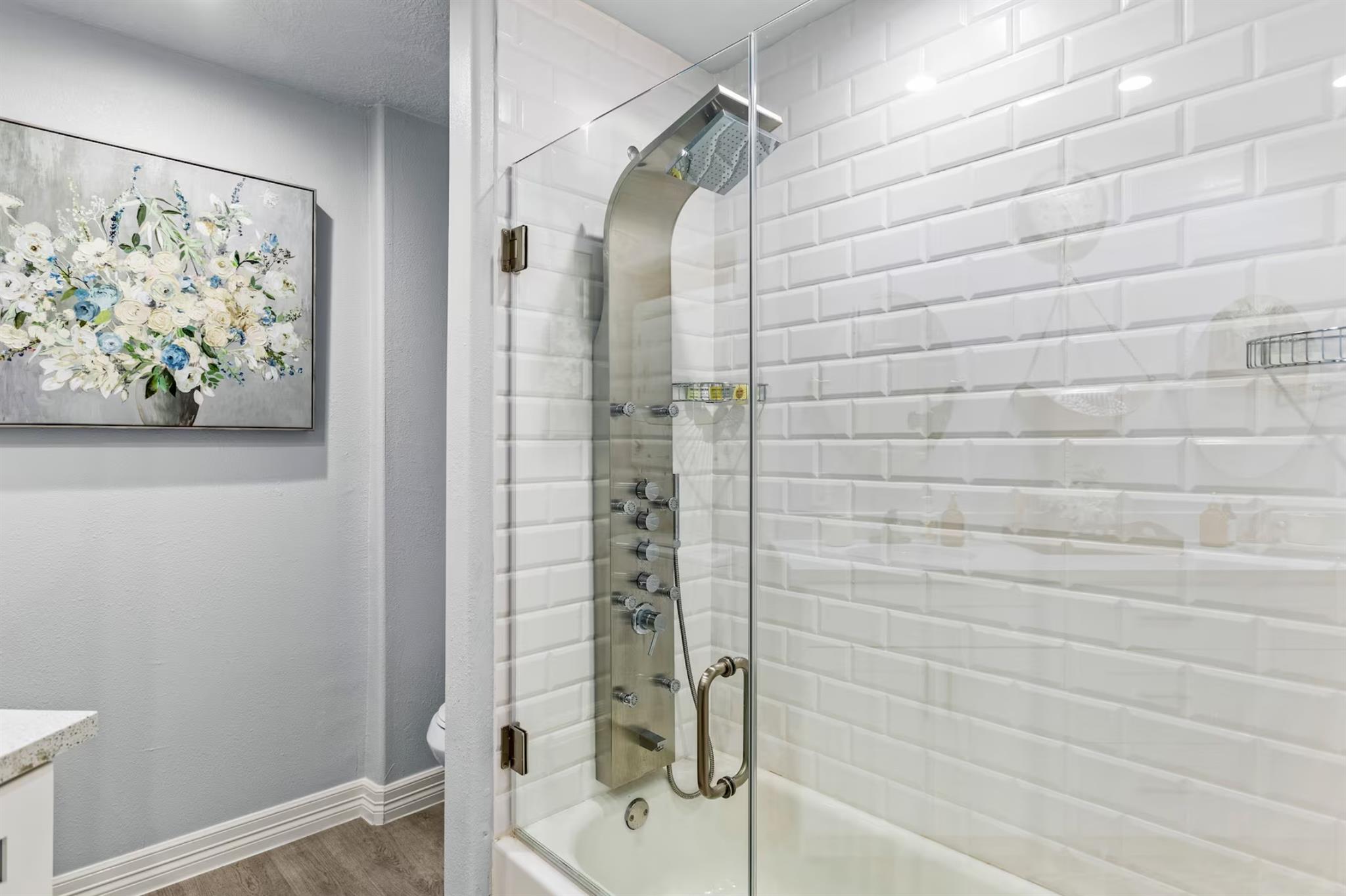 7600 Seawall Boulevard 208