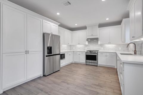 Photo of 5810 Balbo Street, Houston, TX 77091 (MLS # 55980810)