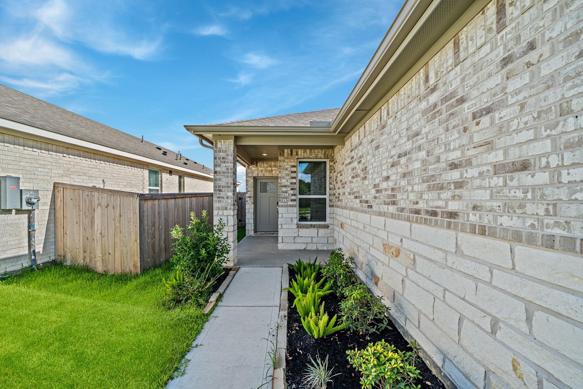 29215 Farmhouse Estates Dr