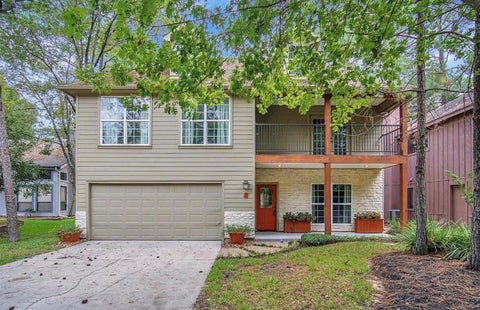 Photo of 8 N Timber Top Drive, The Woodlands, TX 77380 (MLS # 50648097)