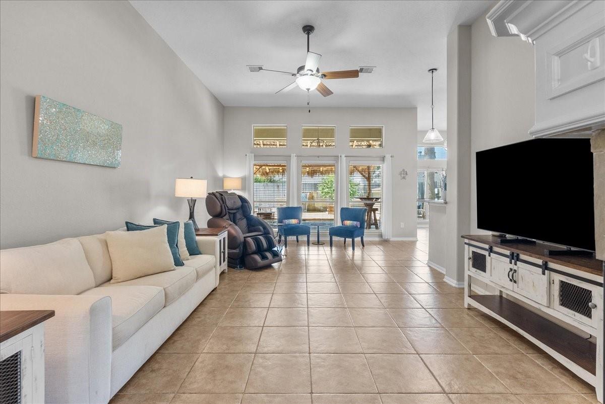 5038 Gulf Stream Lane