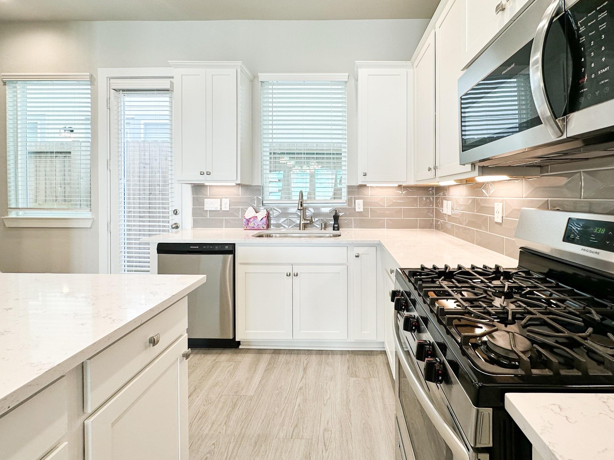 9007 Lonestar Creekbend Lane