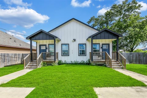 Photo of 7119 Palestine Street, Houston, TX 77020 (MLS # 19471996)