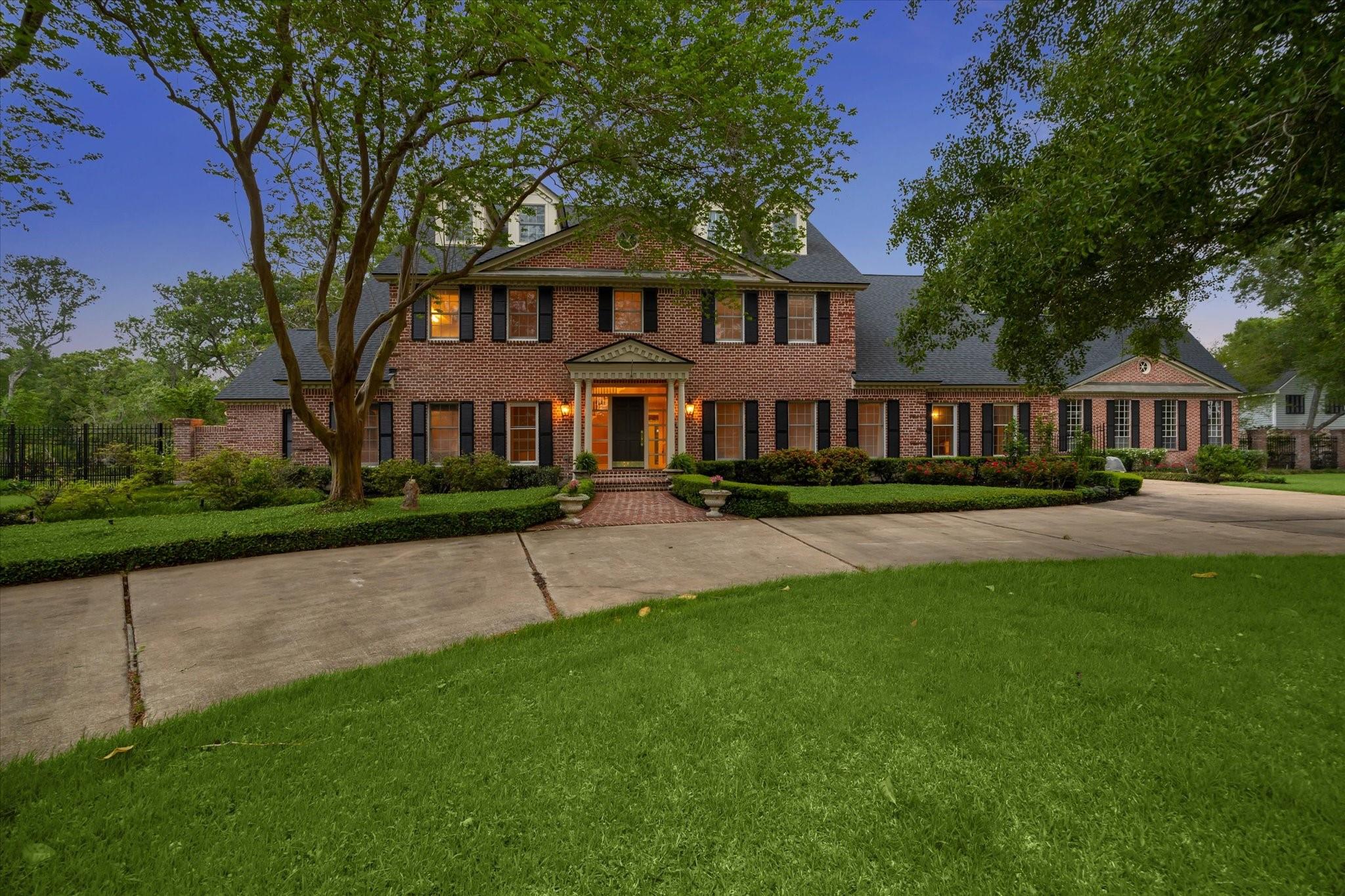 6611 Riva Ridge Drive