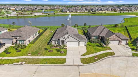 Homes For Sale - 1627 Yuba Valley Drive<br/> Rosharon, TX 77583