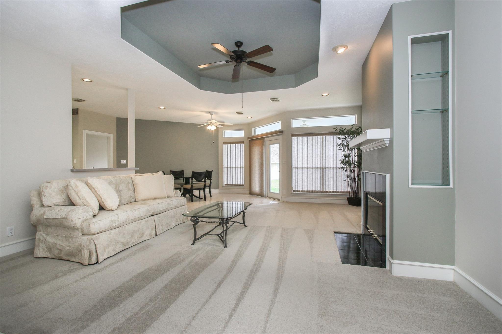 171 April Cove