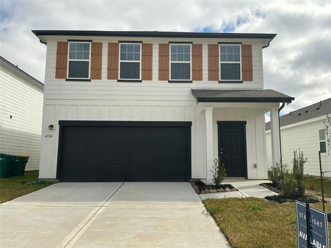 Homes For Sale - 6124 Emperor Pines Trail<br/> Porter, TX 77365