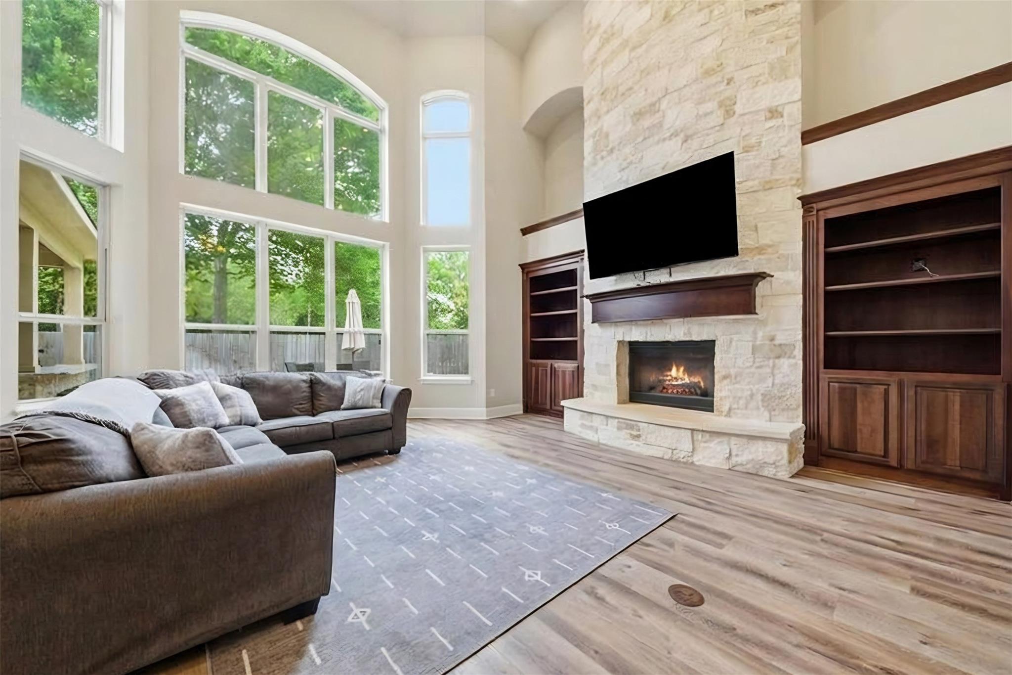 2300 Halls Creek Court