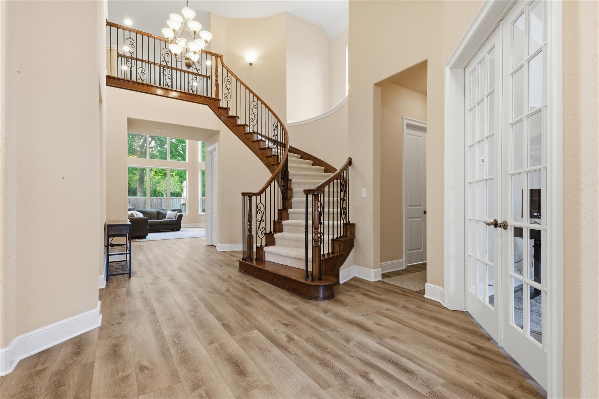 2300 Halls Creek Court