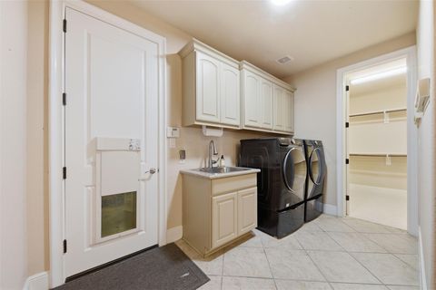 Tiny photo for 2300 Halls Creek Court, Friendswood, TX 77546 (MLS # 31919889)