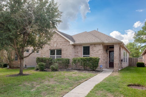 Photo of 17227 Marquette Point Lane, Humble, TX 77346 (MLS # 17735717)