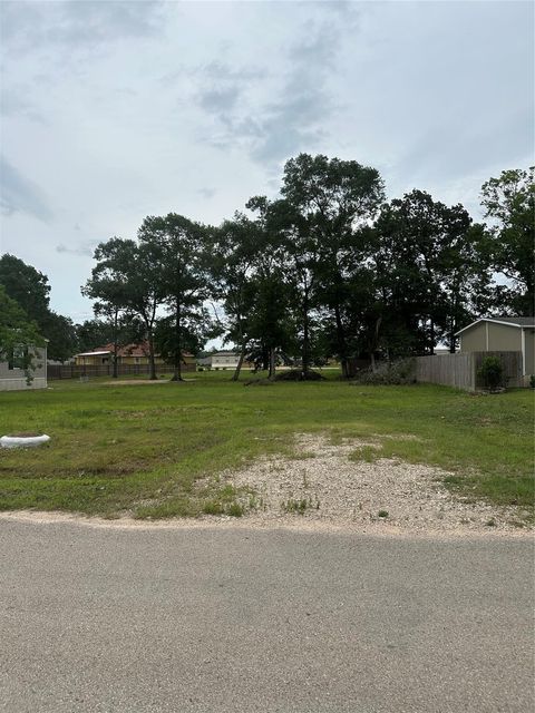 672 Wexford Drive Conroe TX 77303