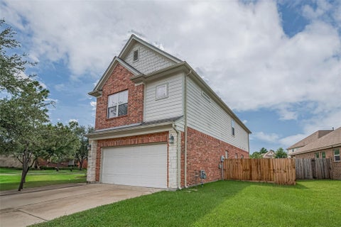 Photo of 5003 Forest Moss Court, Houston, TX 77084 (MLS # 5313769)