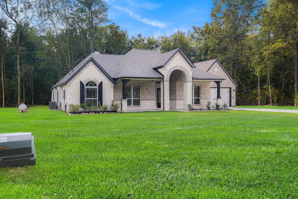 Photo of 4508 Road 66112, Dayton, TX 77535 (MLS # 7417165)