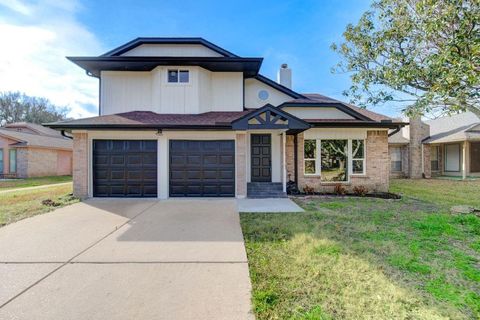 Photo of 19403 Lake Hollow Lane, Houston, TX 77084 (MLS # 7645429)