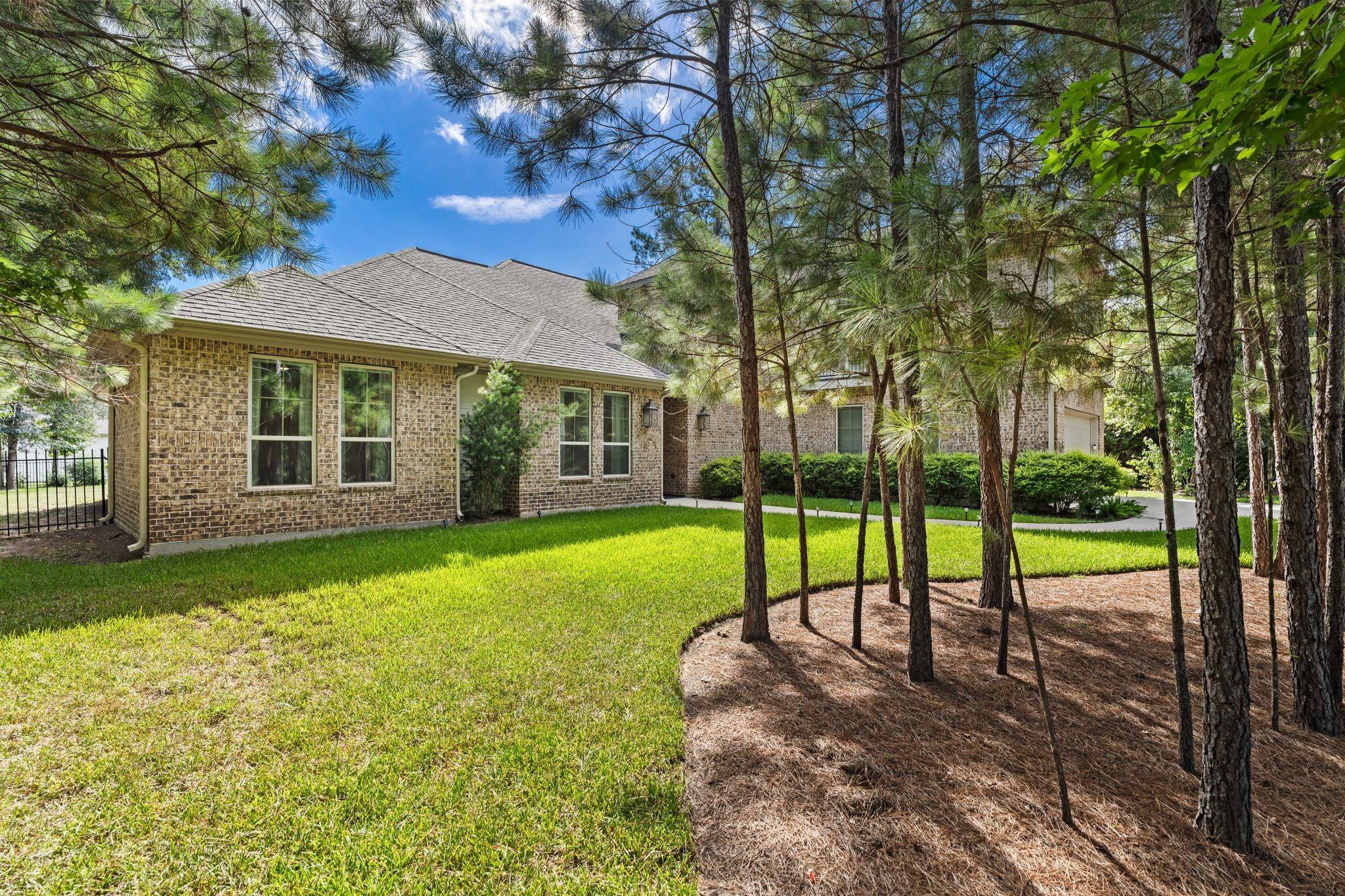 25034 Tarlton Court