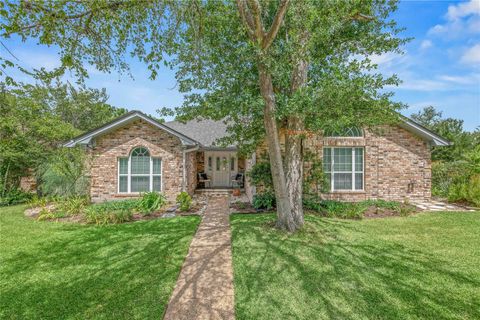 Photo of 9217 Timber Knoll Drive, College Station, TX 77845 (MLS # 52545258)