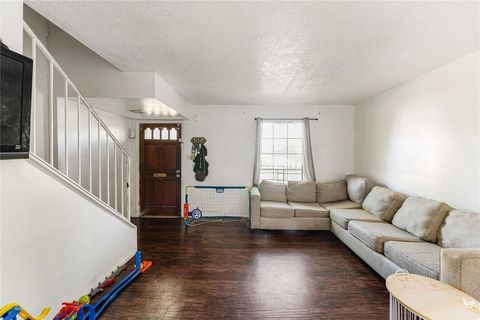 Tiny photo for 7322 Crownwest Street #7322, Houston, TX 77072 (MLS # 76552574)