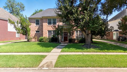 Photo of 4907 Cambridge Street, Sugar Land, TX 77479 (MLS # 70544440) Photo of 4907 Cambridge Street, Sugar Land, TX 77479 (MLS # 70544440)