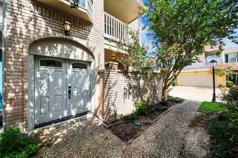Photo of 2220 Bering Drive #29, Houston, TX 77057 (MLS # 3309396)