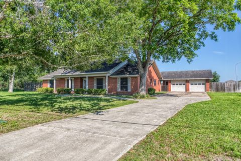 Photo of 1687 Eagle Lake Road, Sealy, TX 77474 (MLS # 44631062)