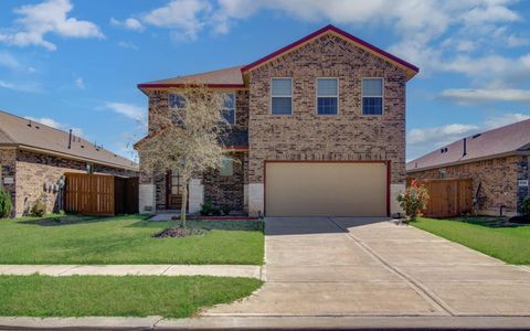 Photo of 10317 Russell Pines Drive, Rosharon, TX 77583 (MLS # 98213530)