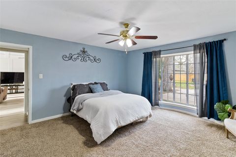 Tiny photo for 105 Poinciana Street Street, Lake Jackson, TX 77566 (MLS # 49515180)