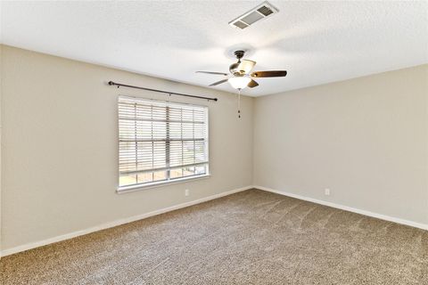 Tiny photo for 105 Poinciana Street Street, Lake Jackson, TX 77566 (MLS # 49515180)
