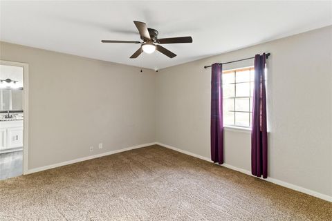 Tiny photo for 105 Poinciana Street Street, Lake Jackson, TX 77566 (MLS # 49515180)