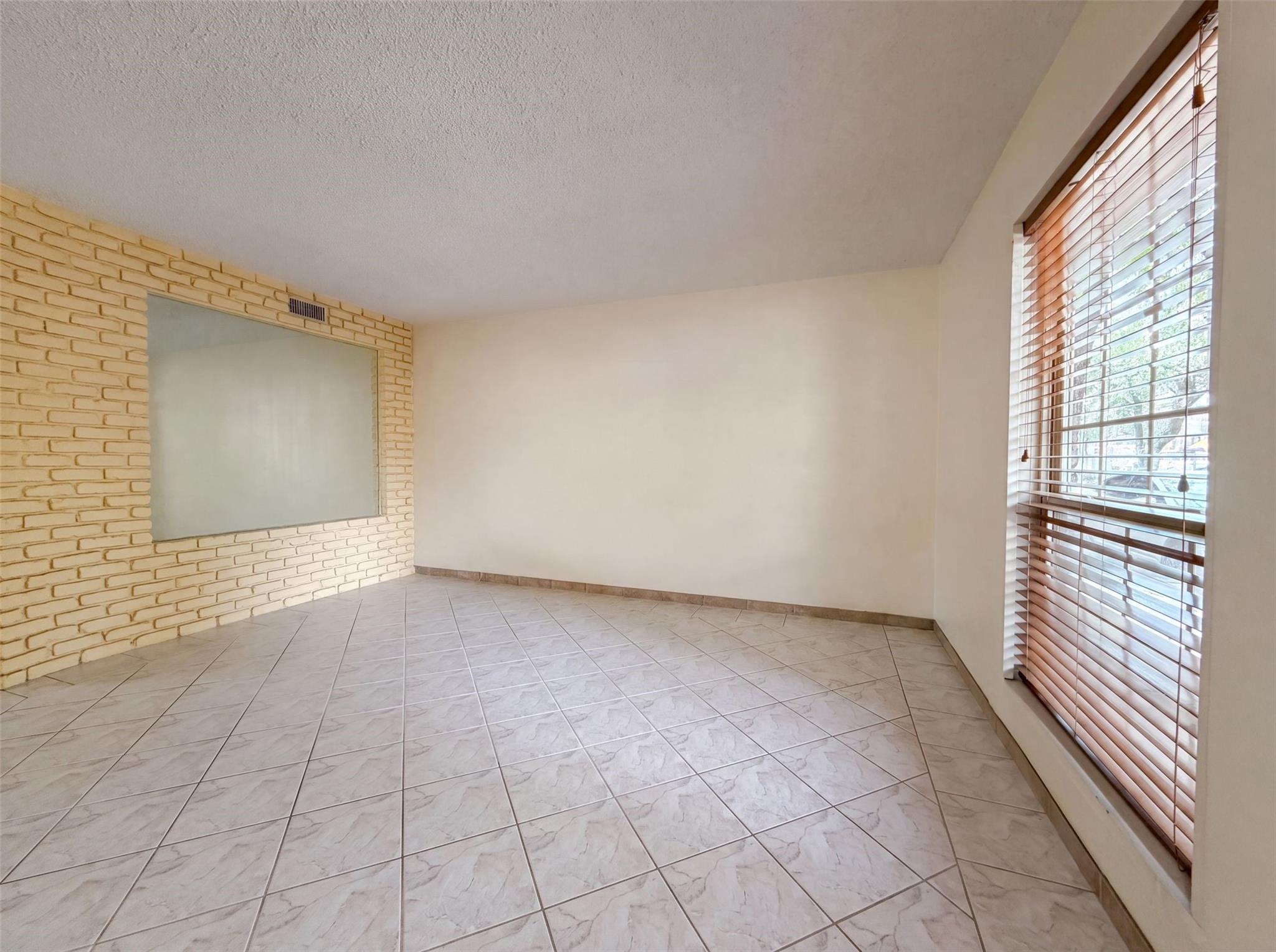 2503 Mccue Road 5