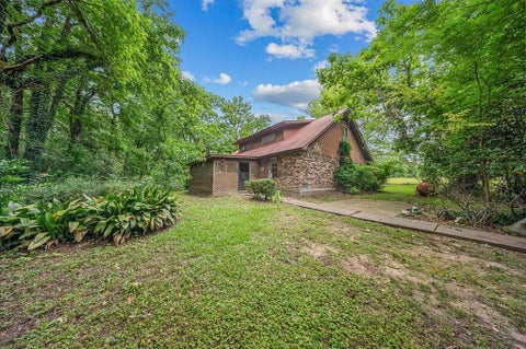 Photo of 277 Cr 3520, Broaddus, TX 75929 (MLS # 47091561)