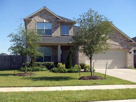 Photo of 422 Abbey, League City, TX 77573 (MLS # 35666344)